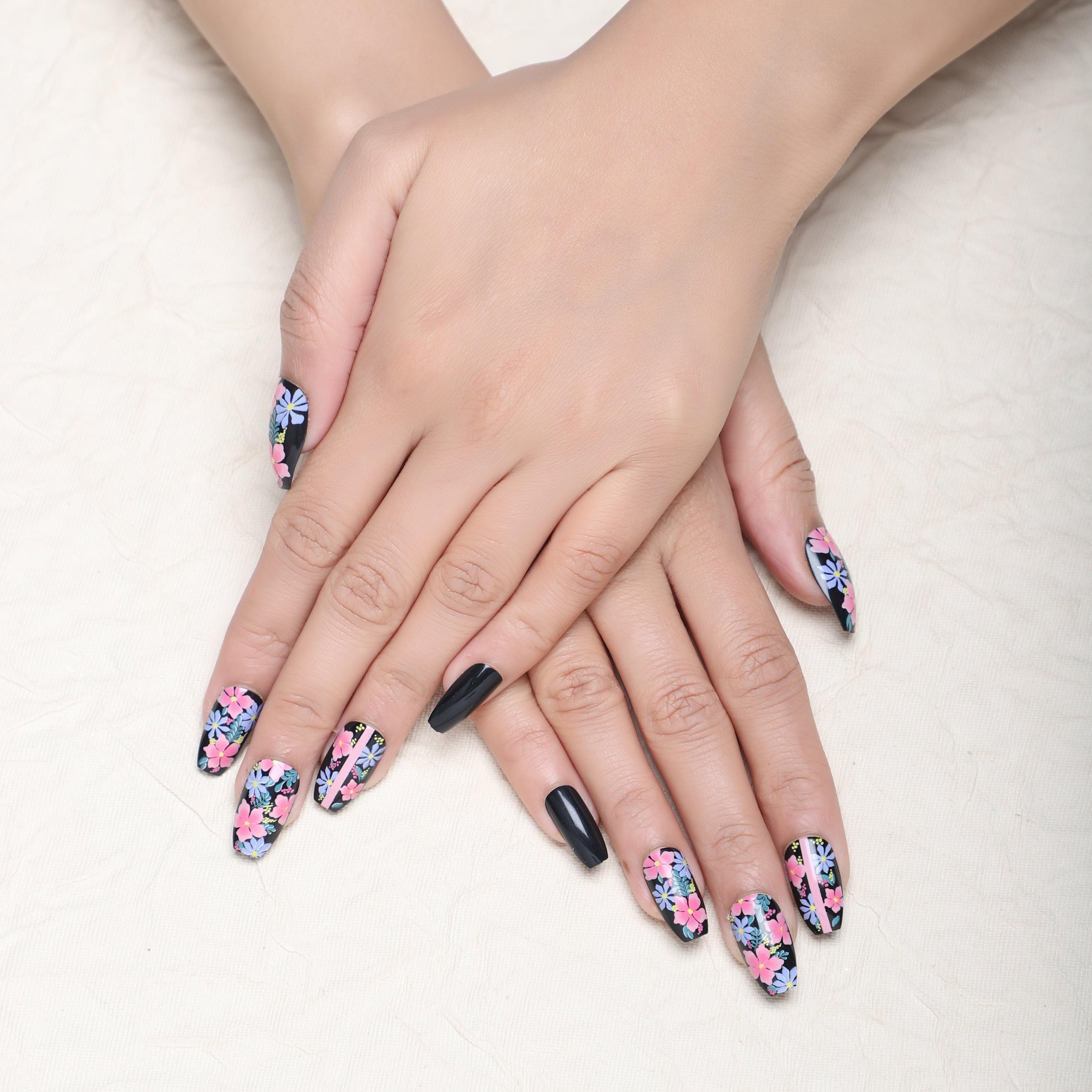 Lick Nail Glossy Finish Black And White With Floral Design Ballerina Shape Press On Nails Pack Of 28 Pcs