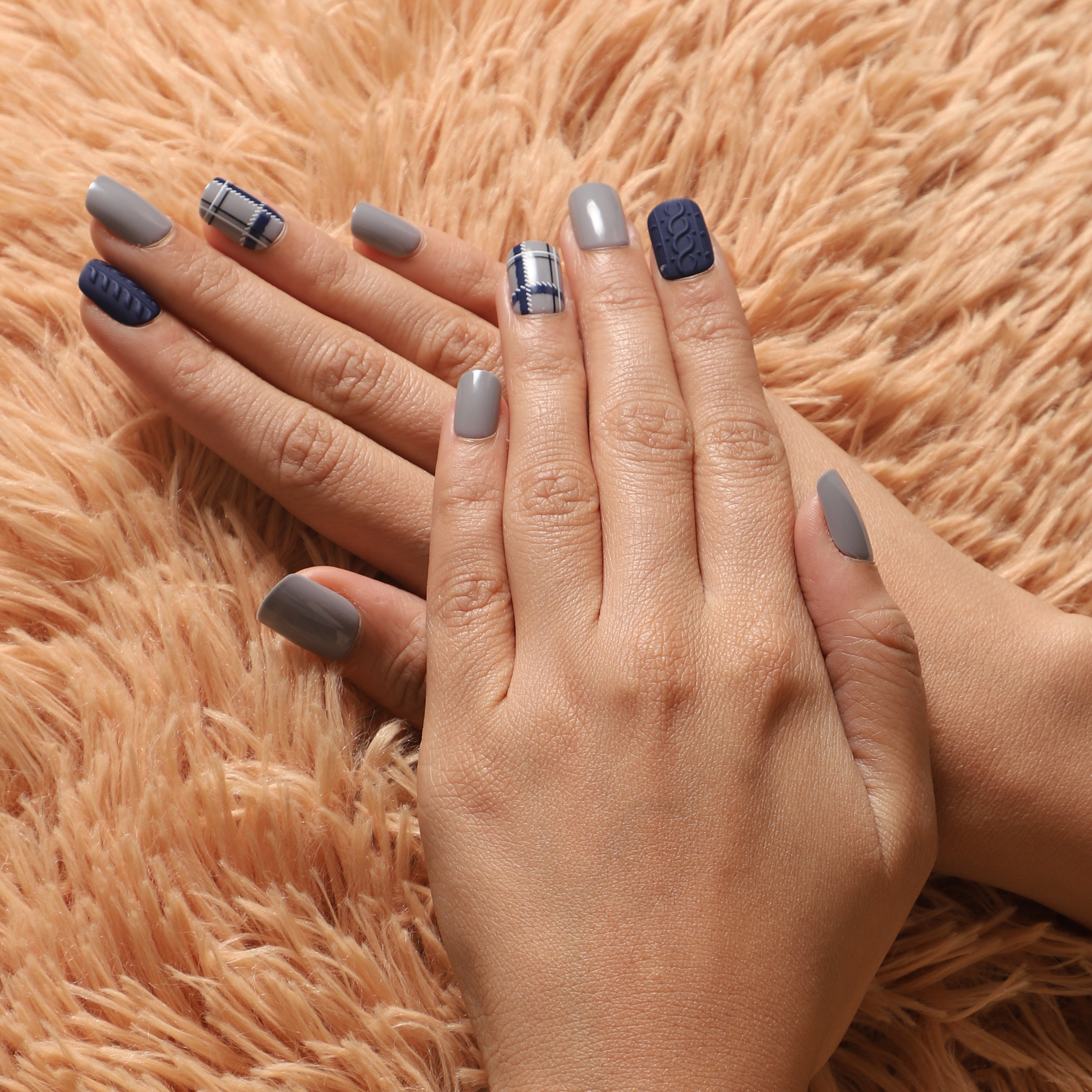 The Prettiest Summer Nail Designs We've Saved : Ombre Smokey & Pink Nails
